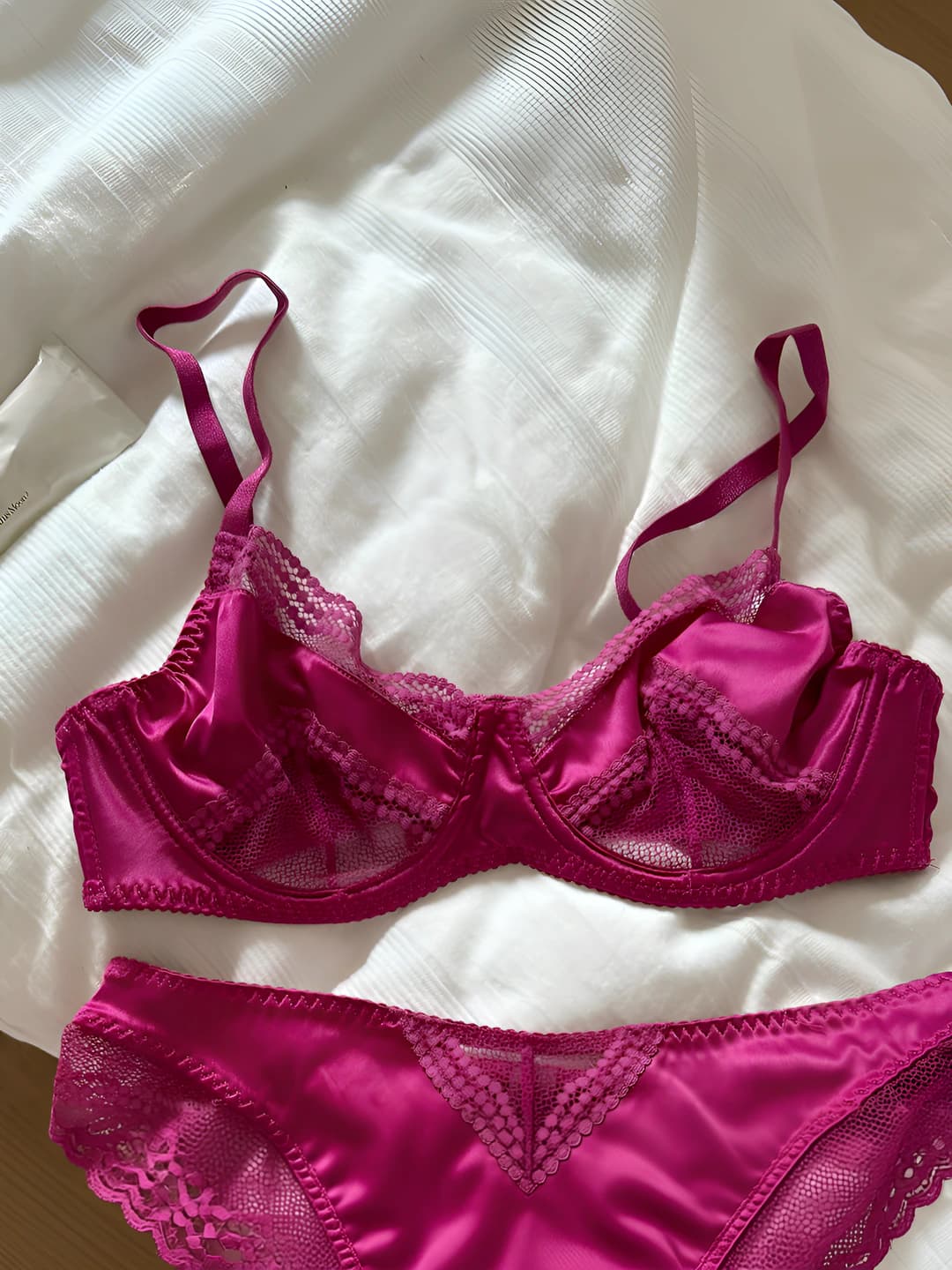 Rose red, single item
