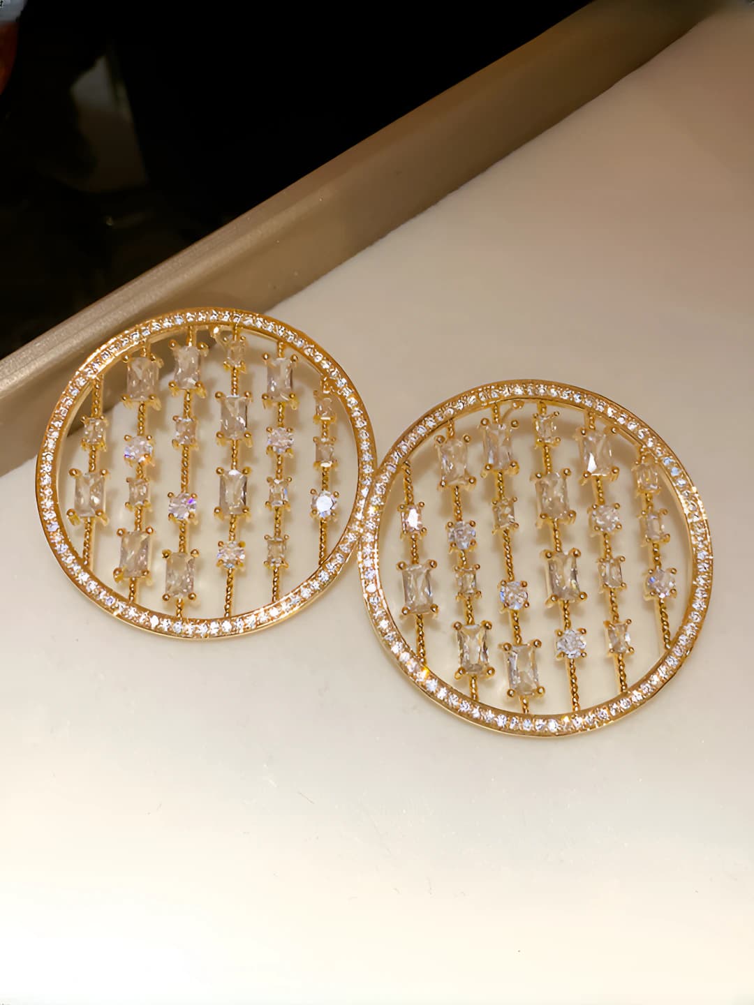 41# Silver pin - Gold