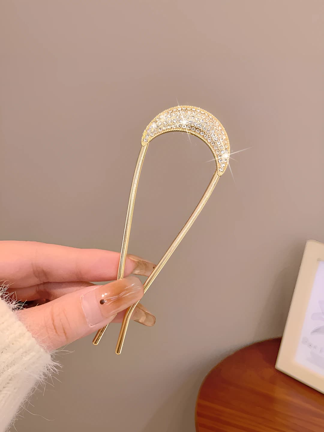 Gold rhinestone U-shaped hair pin 11 cm