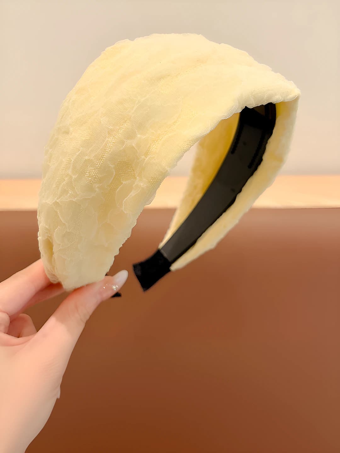 2# Warm yellow (base 2.8 cm, edge 7 cm)