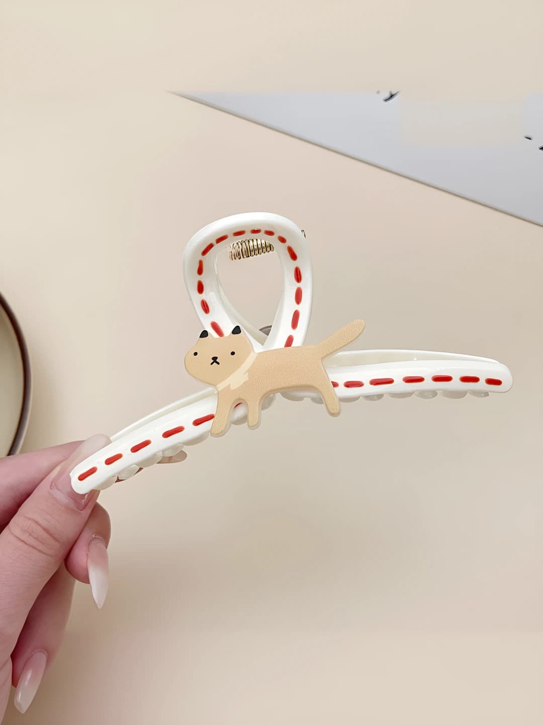 Coffee dog clip