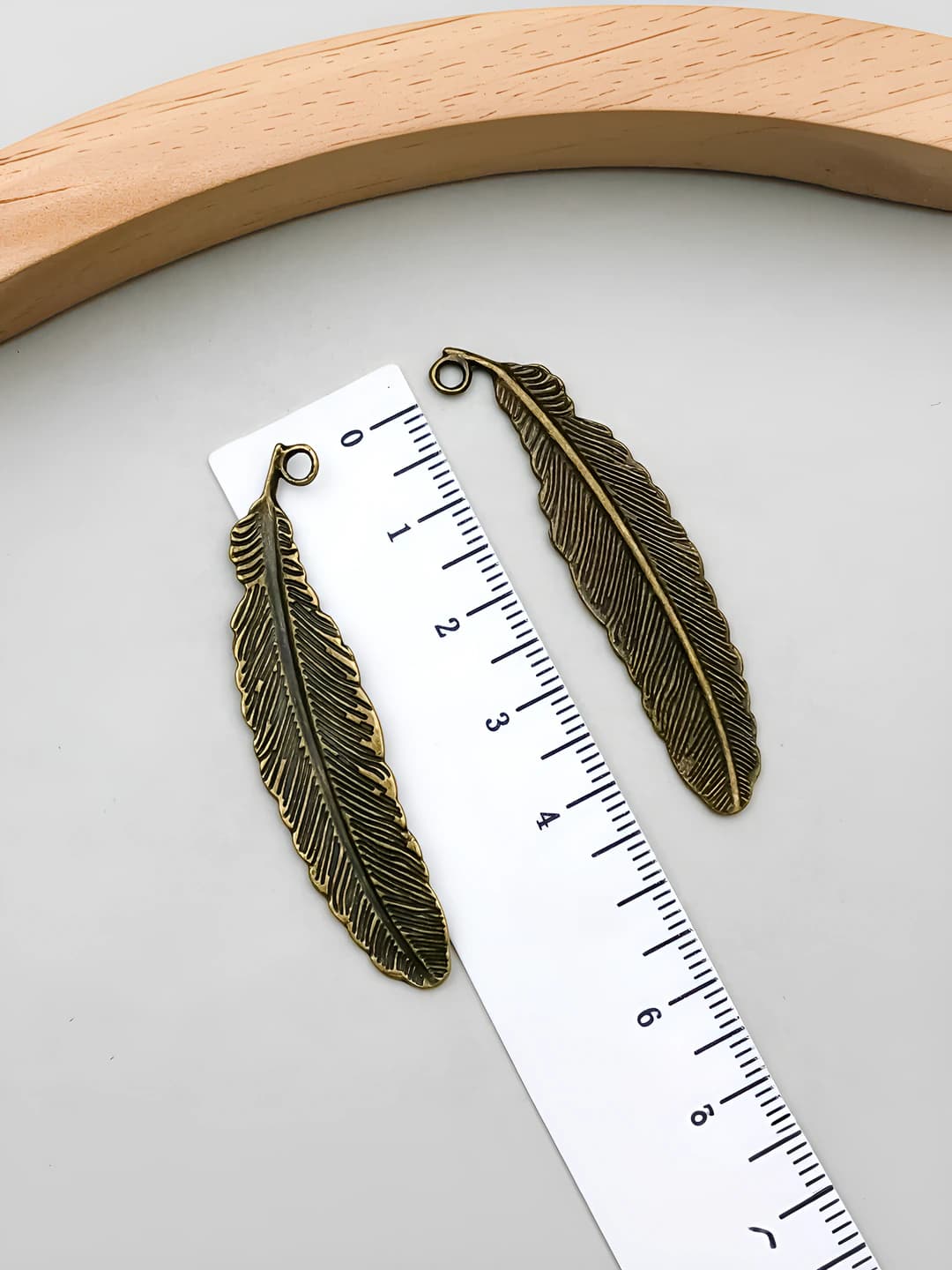 1 dona qadimiy moviy paxta, 11x51mm, 2.3g