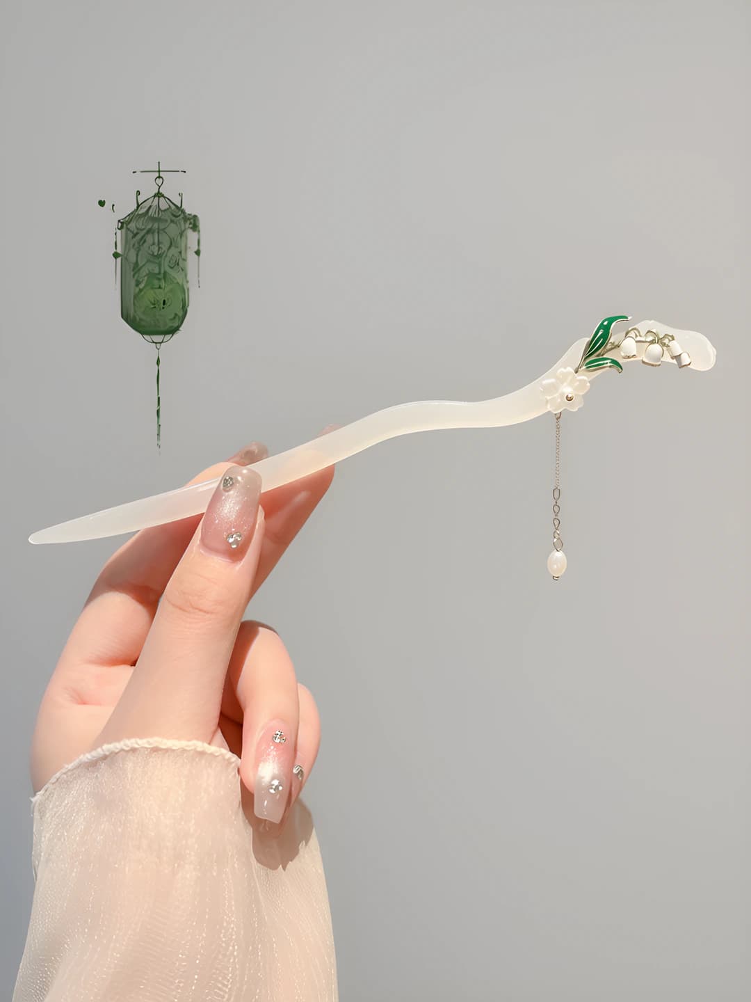 19# Lily pendant - White jade (bagged)