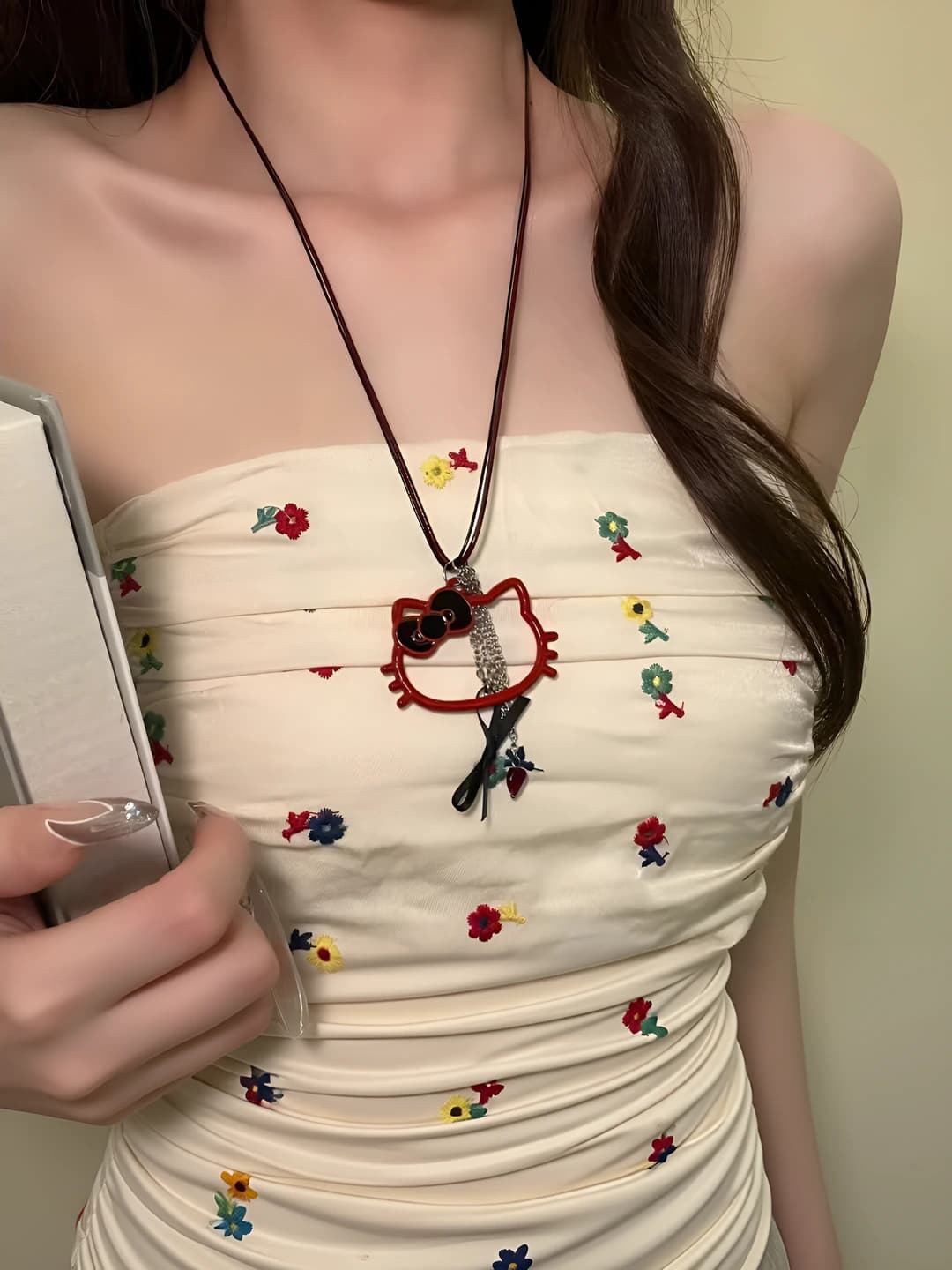 Red Kt Cat Chain [1 pc]