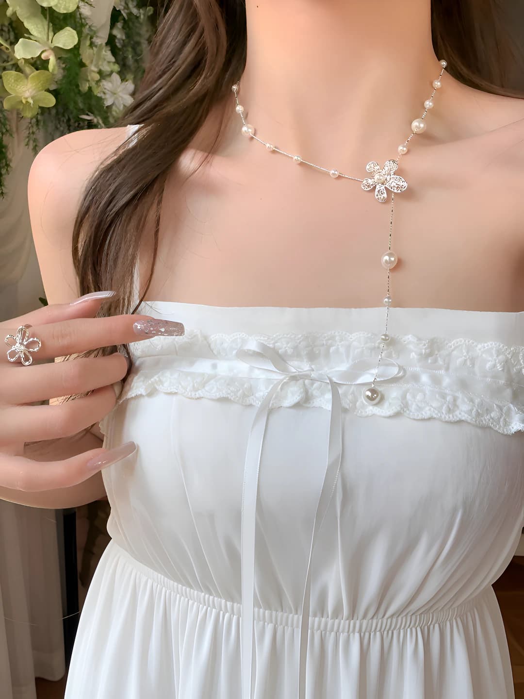 9# Necklace - White