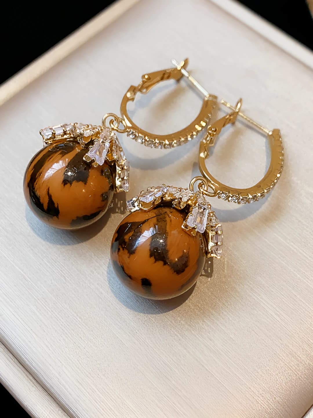 1 Hoop - Gold - Coffee