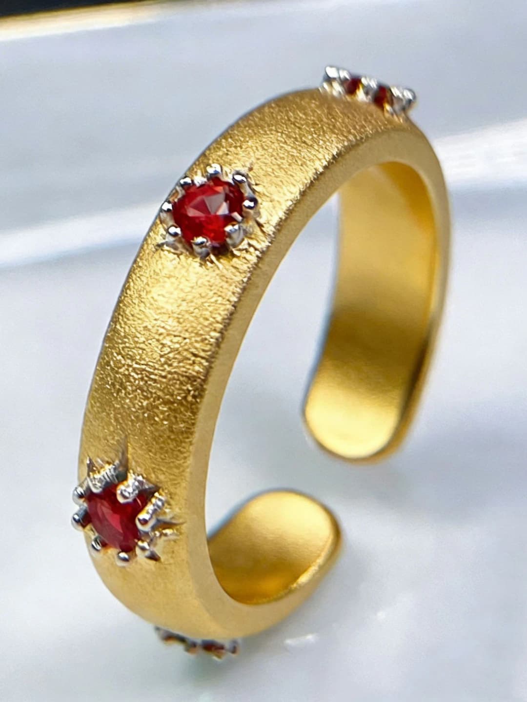 Gold ruby ring 0504