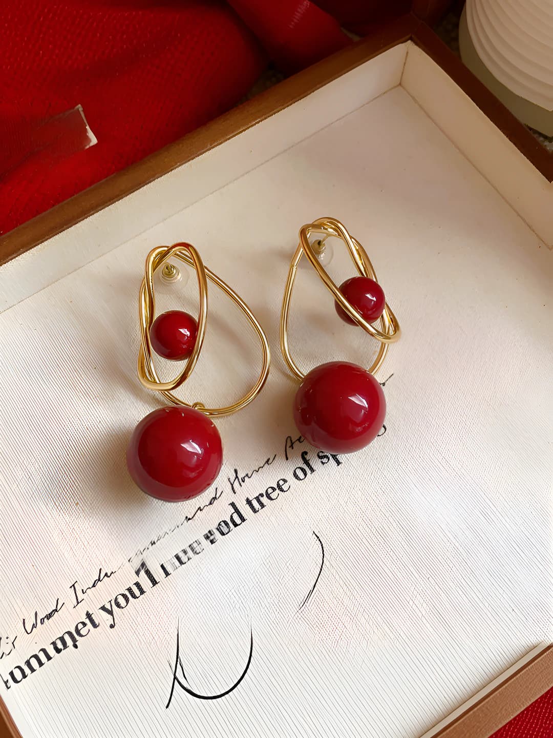 3 Silver pin - Gold - Red