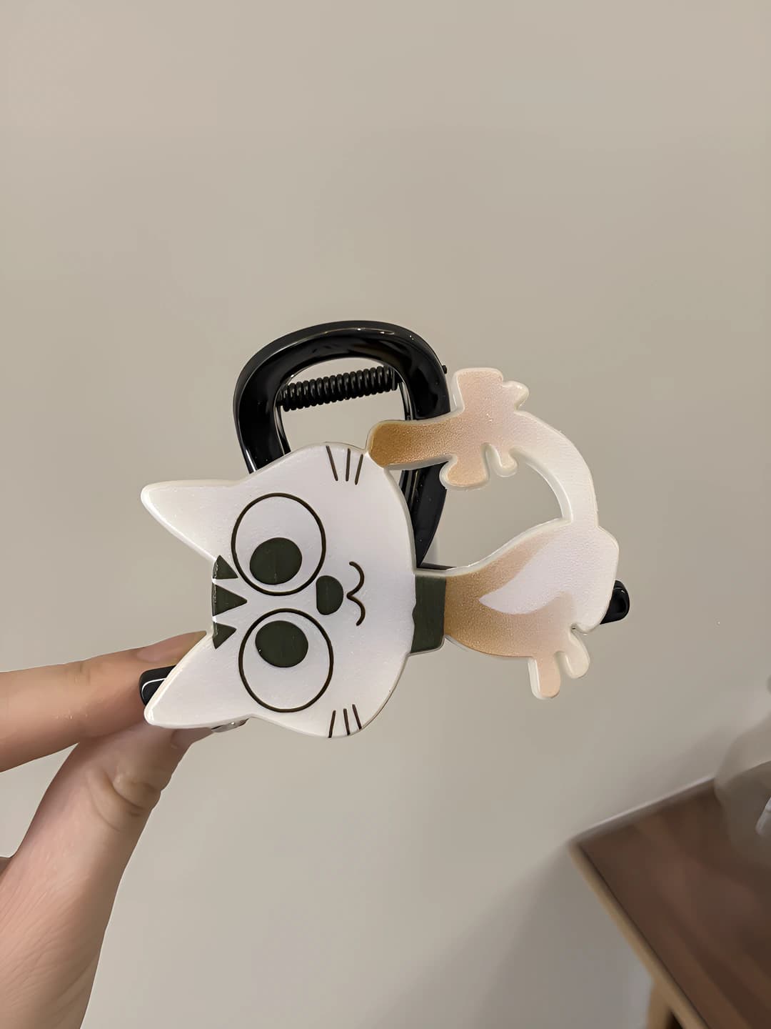 White cat AB side LOVE YOU logo PC clip ~8 cm