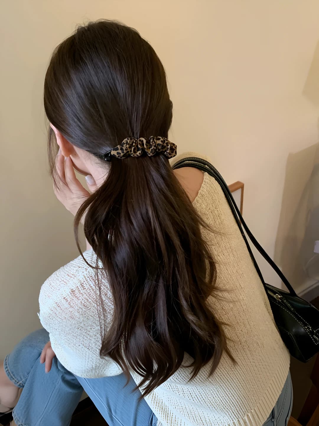 Dark leopard, pleated banana clip 10 cm
