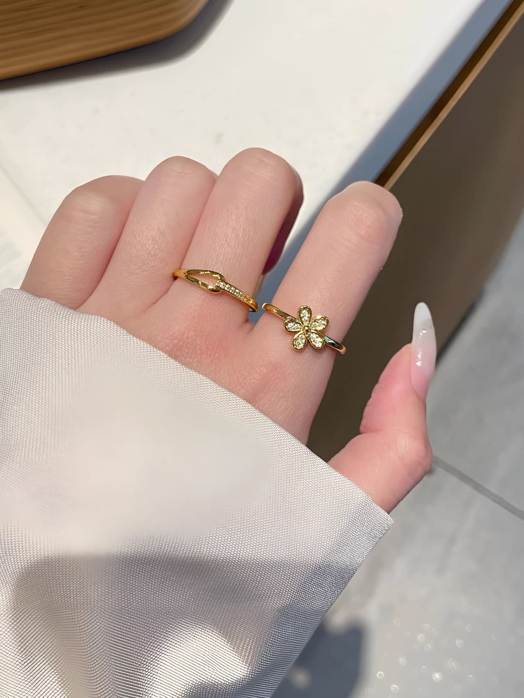 Women's silver ring with French flowers