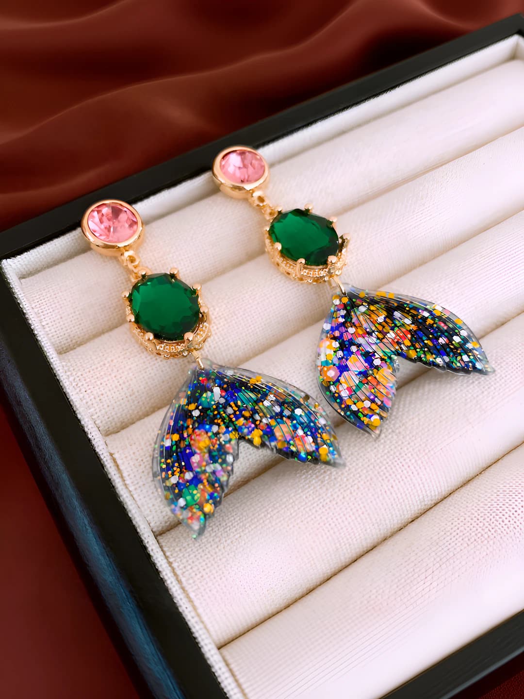 39# Silver - Gold - Pink - Green