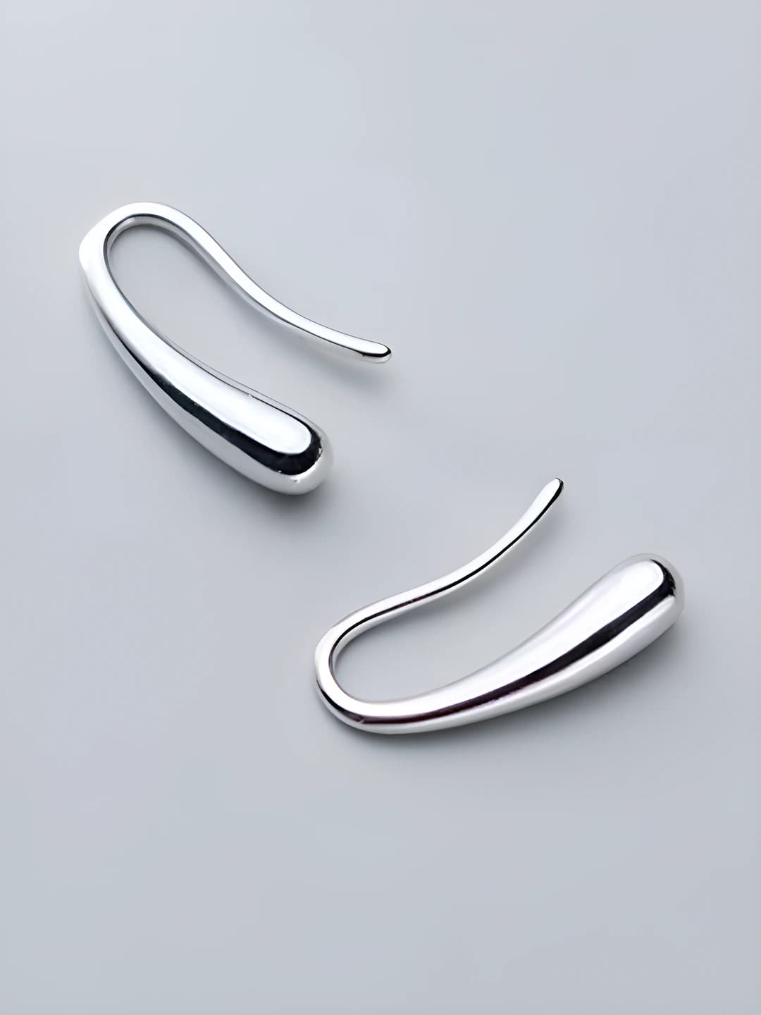 Women's Korean style drop earrings with tassels