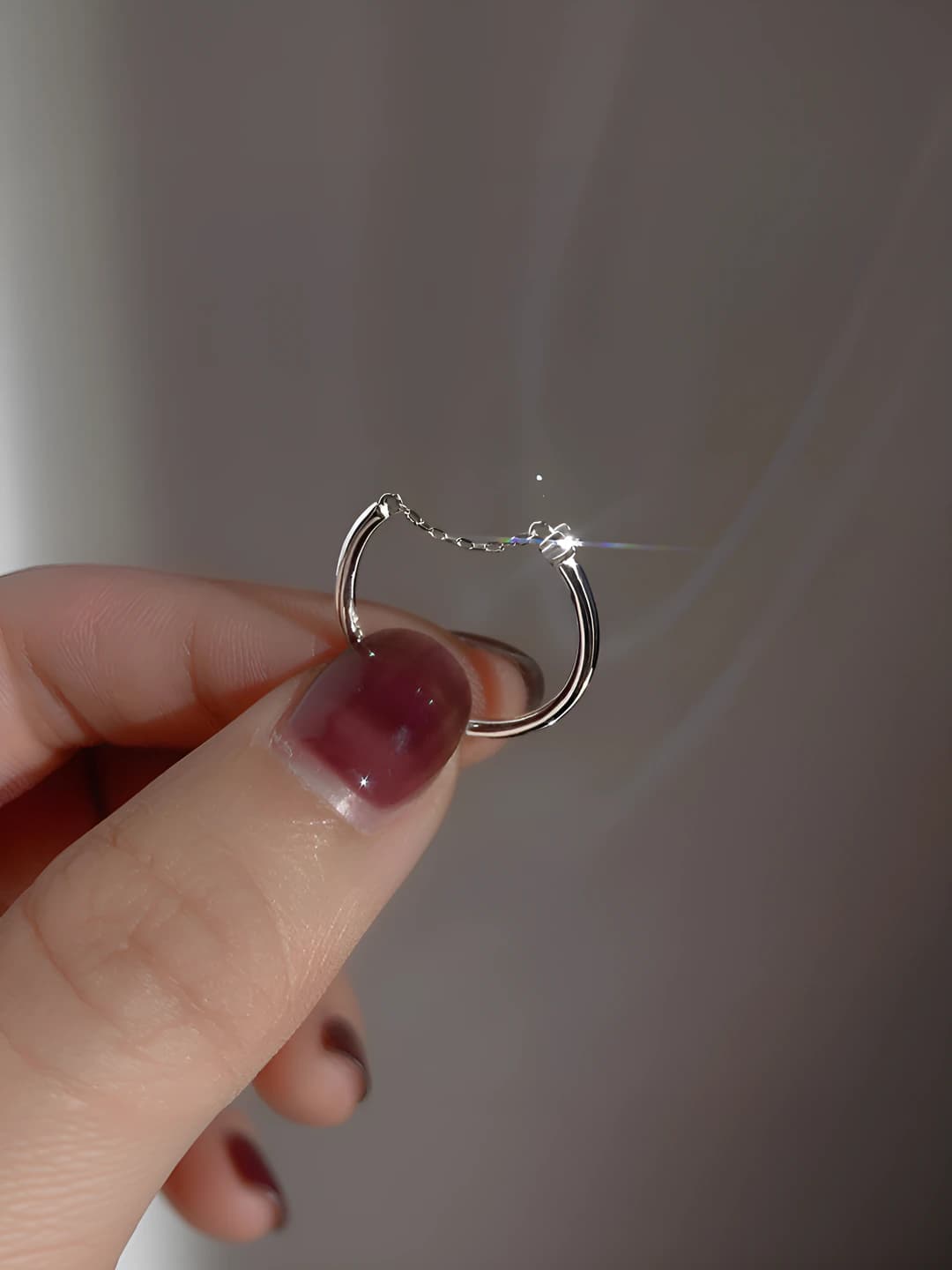 Women's open chain ring with single zircon, Korean style, minimalism, geometric design, cold style
