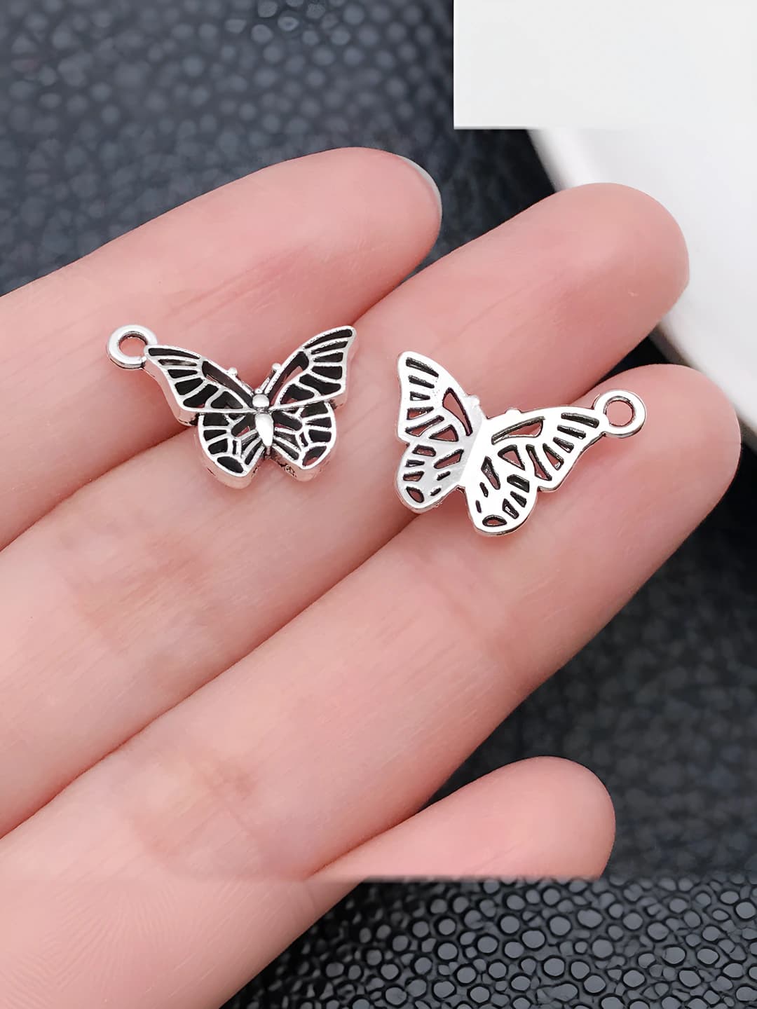 1 шт Старинное серебро бантик 13x17x3mm-0.8g