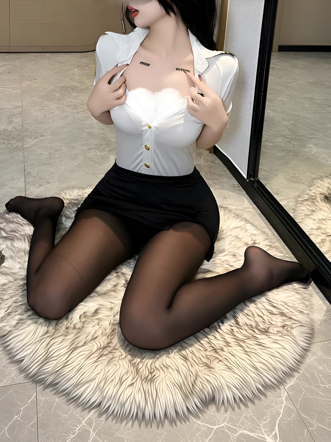 White set [no hat]
