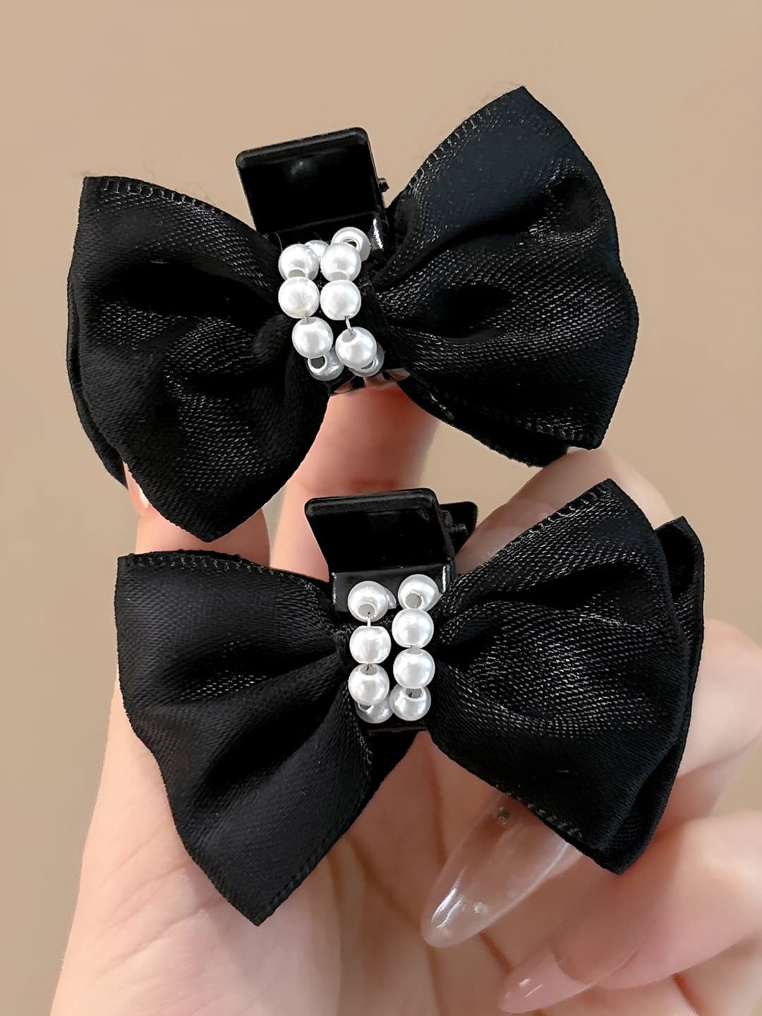 Beaded bow clip, 1 pair, ~5 cm