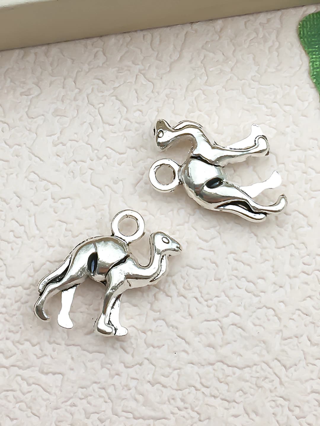 Camel 16x16mm 1.6g