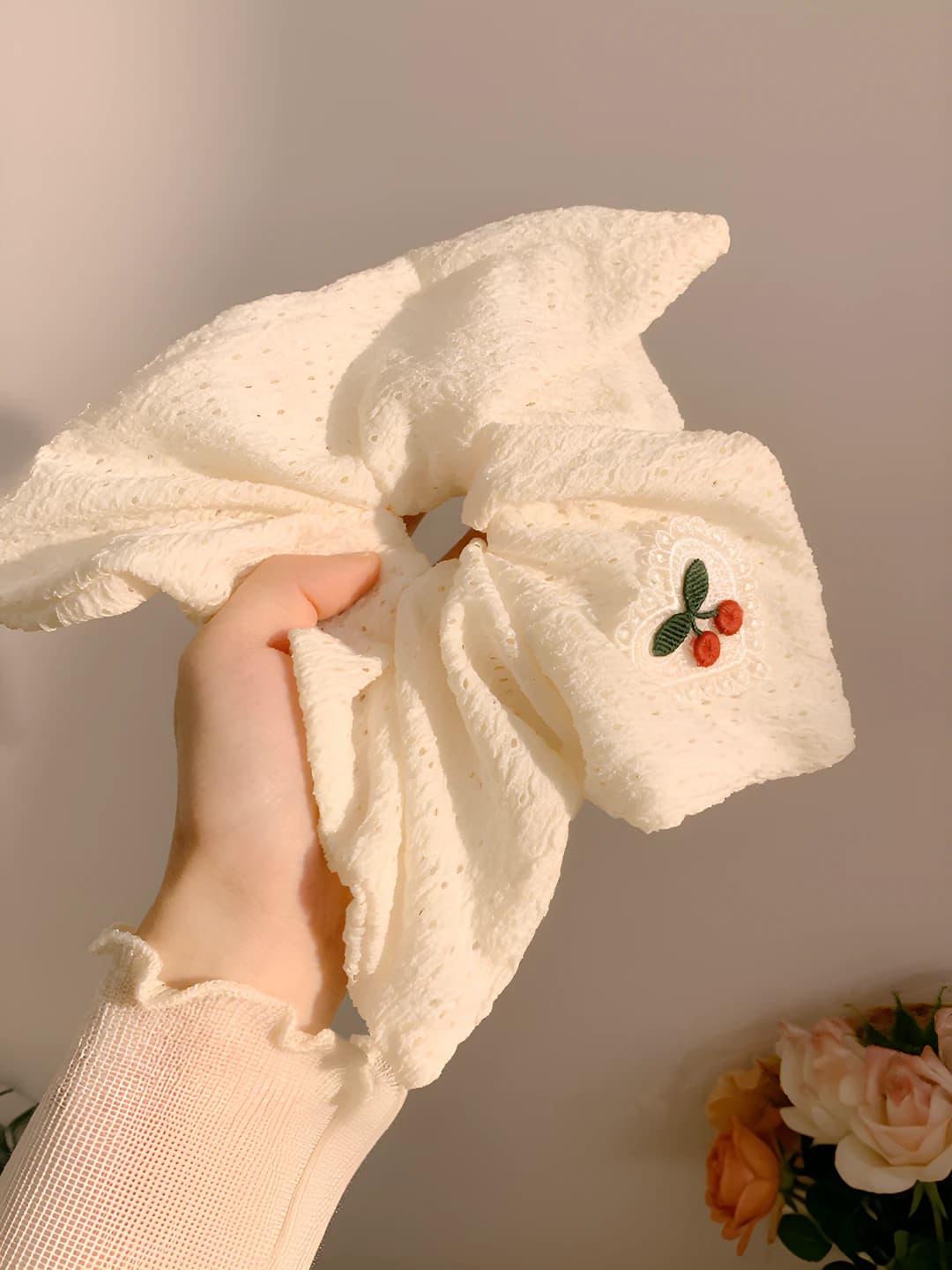1# Yurak-shirin oq rangli oyma ruxat