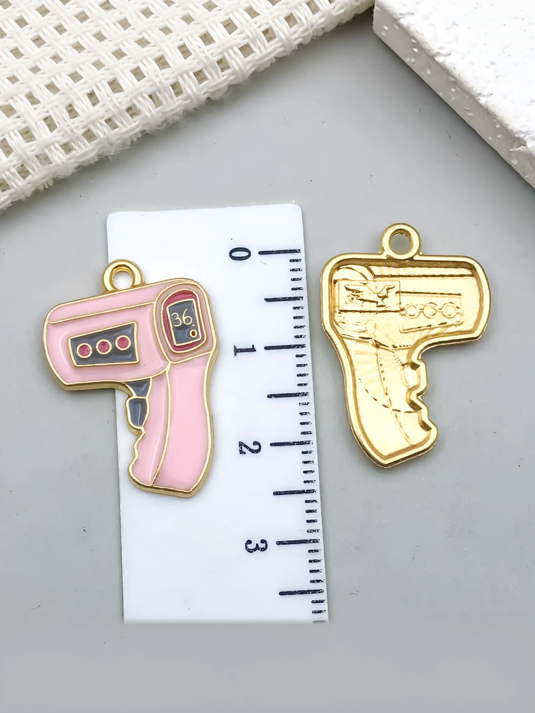 Розовый термометр, 25x18mm, 1.5g