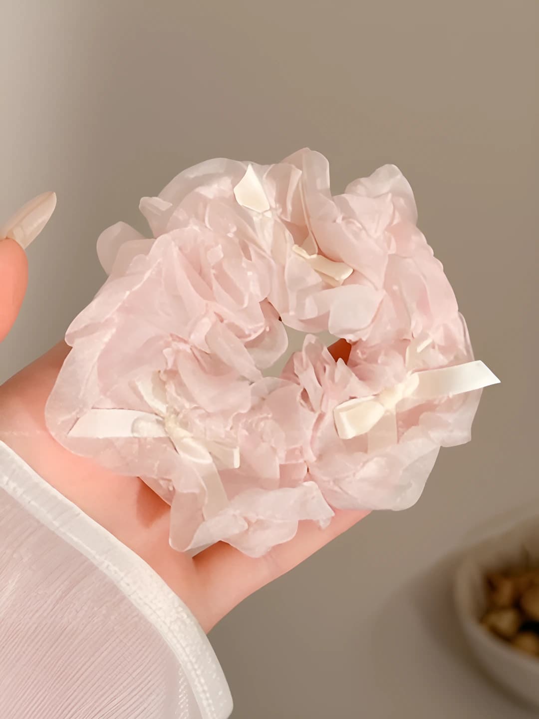 3# Creamy white bow pink 10 cm