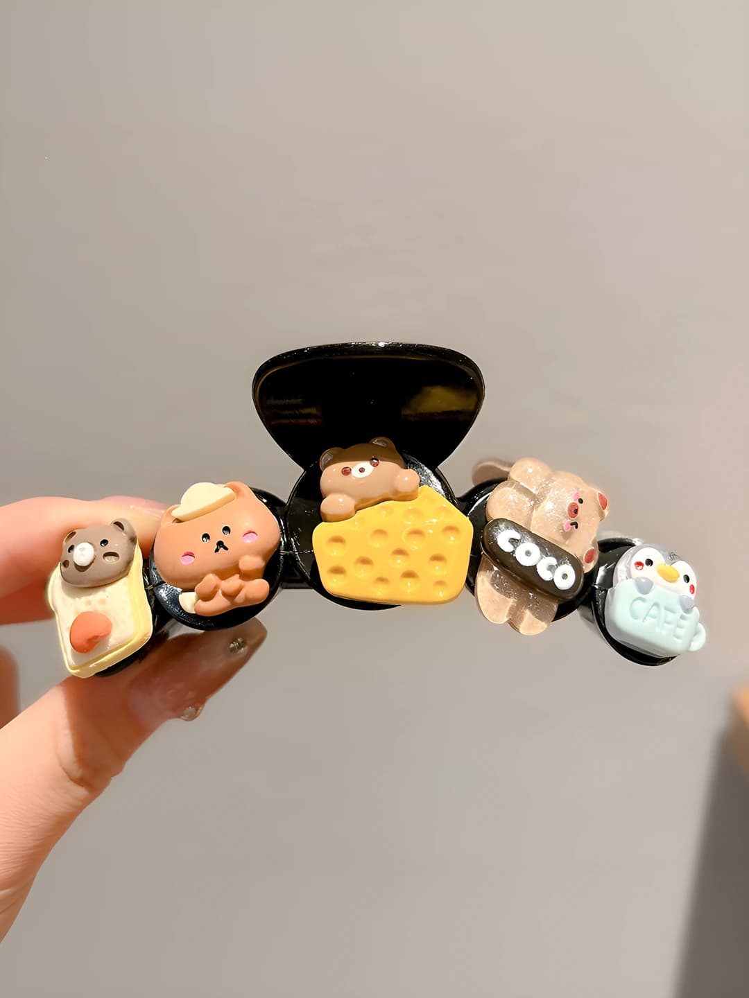 Cheese bear, black 10.5 cm