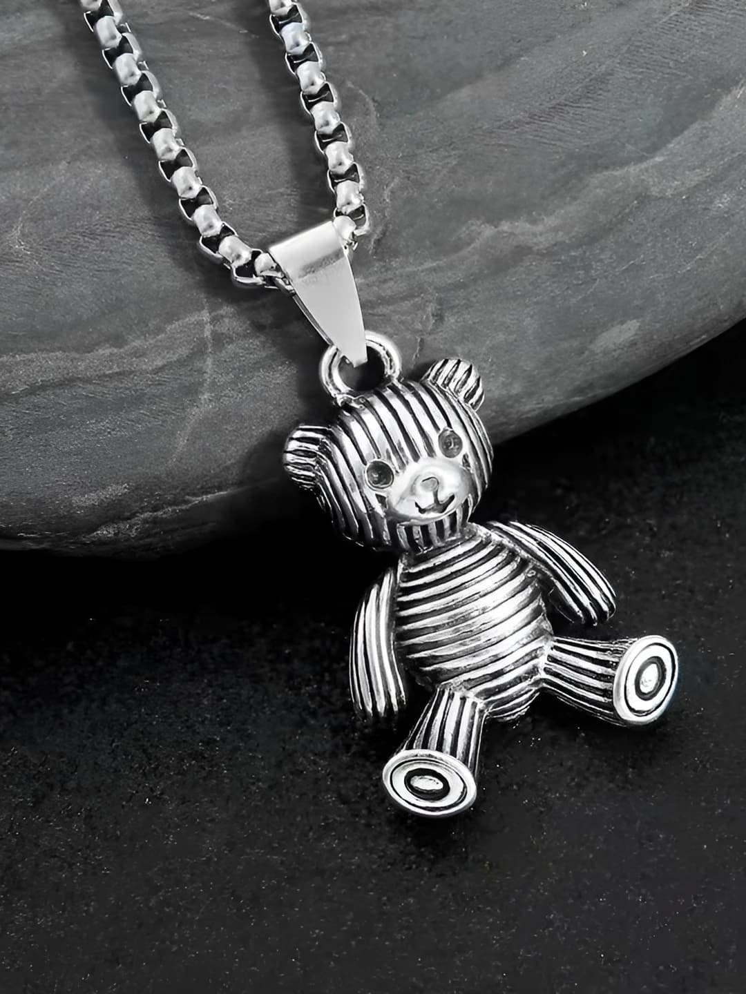 Little bear 70 cm necklace