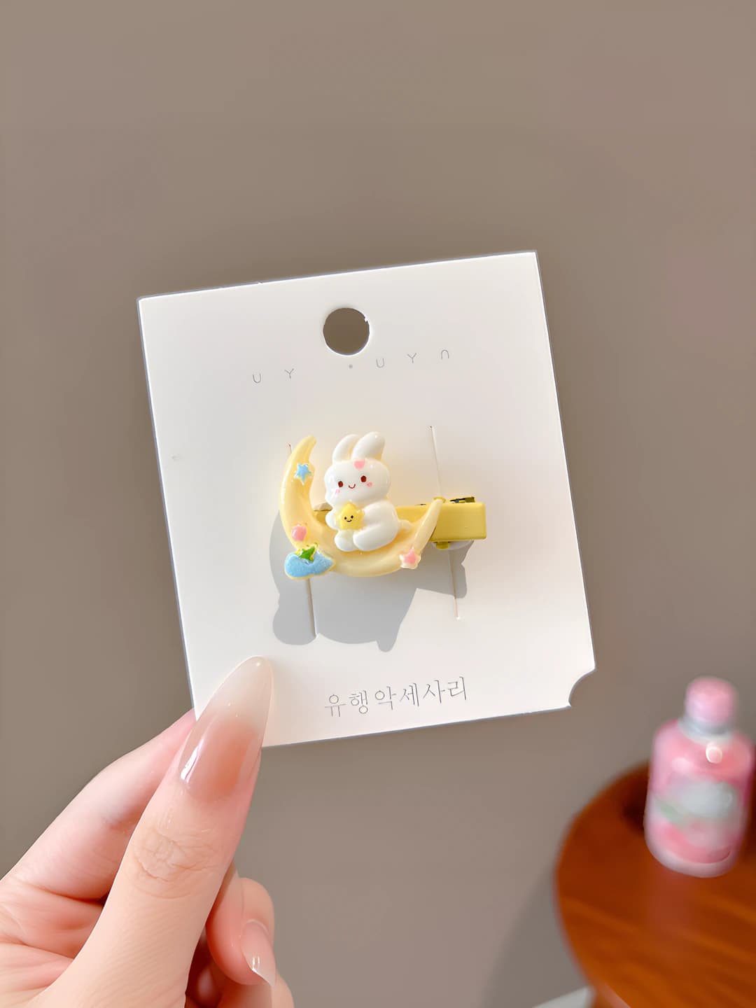 Moon bunny hair clip, 3.5 cm