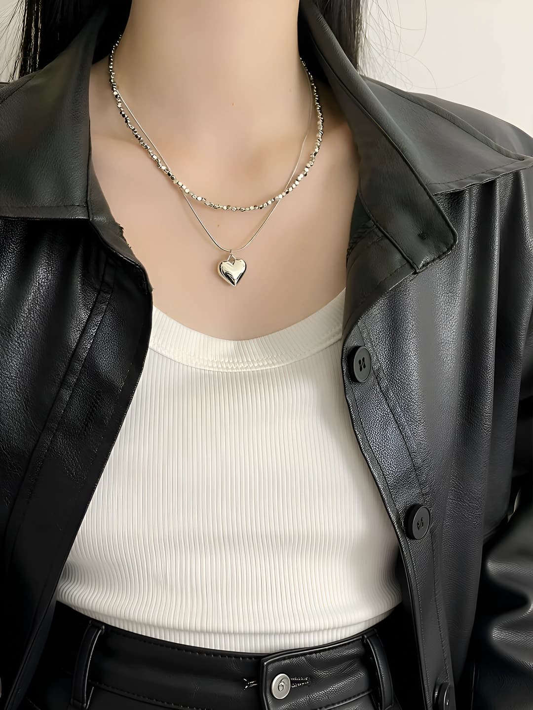 Women's heart pendant necklace, titanium steel, sweet and cool style, for daily wear