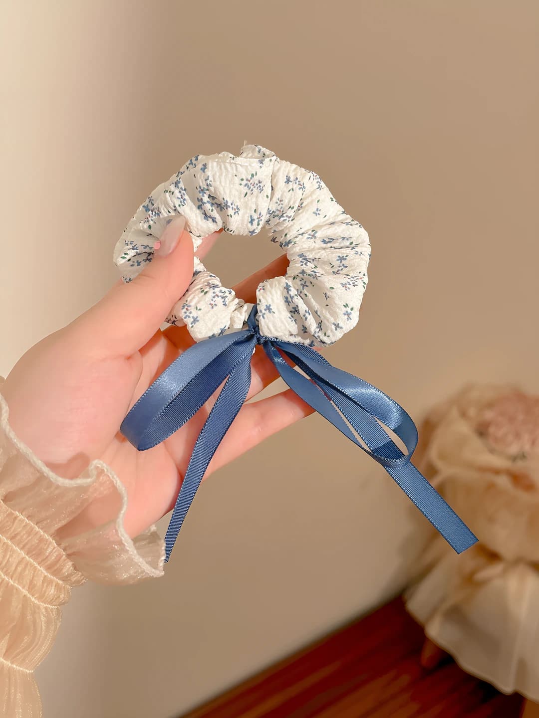 3# Blue thin bow