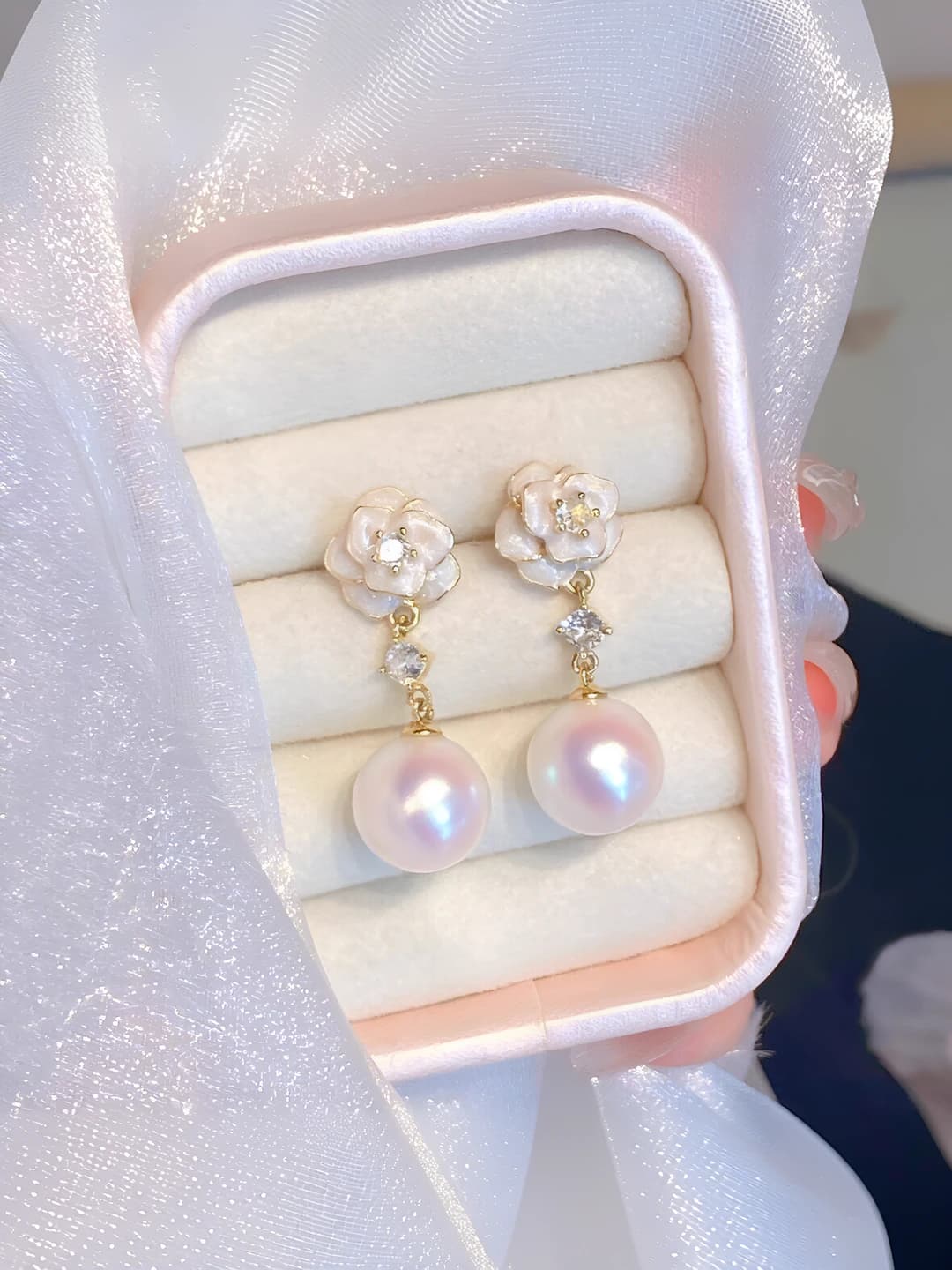 Women's faux pearl flower drop earrings, 2026, Korean style, 3-4mm diameter, zinc alloy