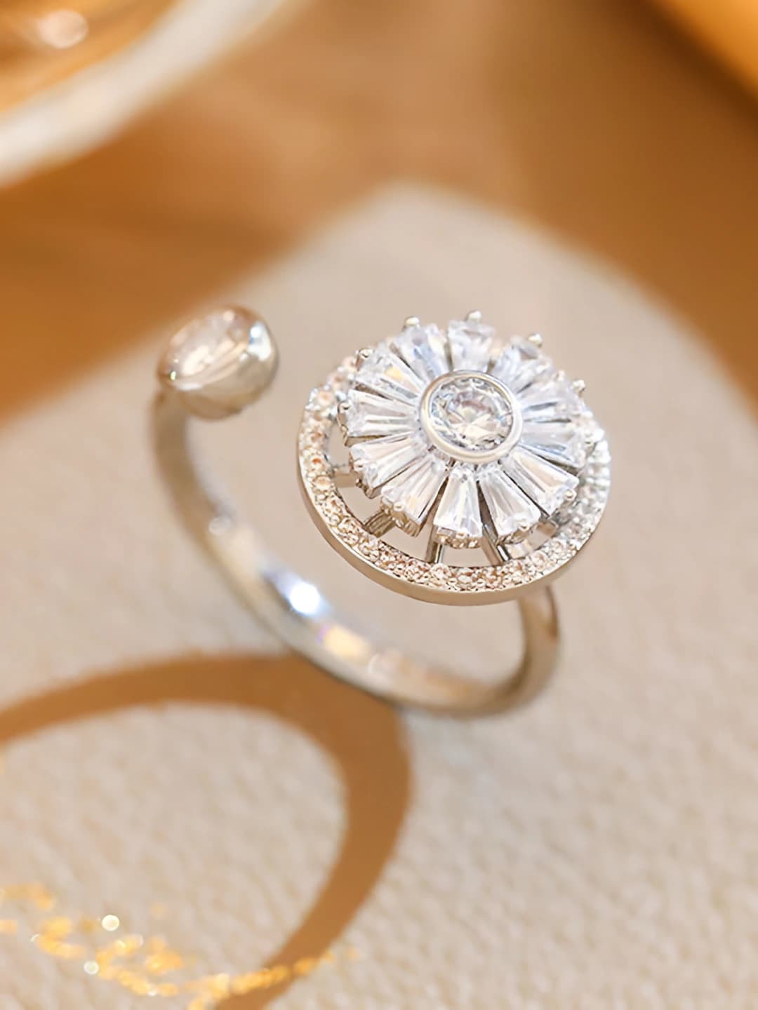 Women's rotating geometric ring, brass 165-13 with zircon, elegant style