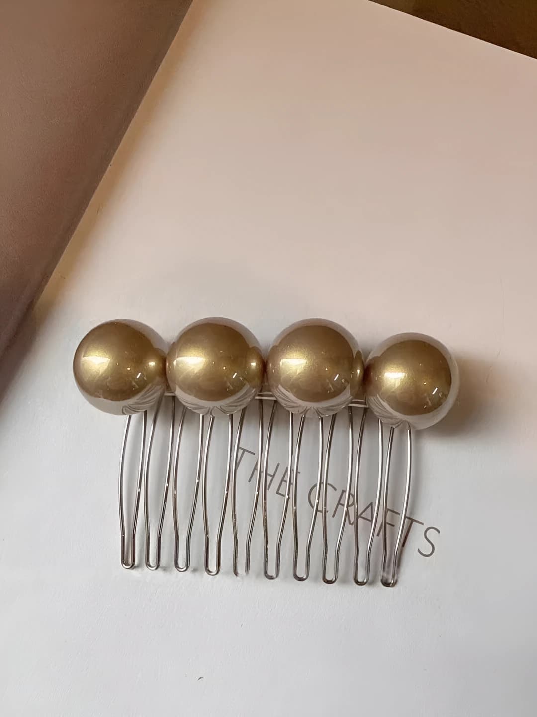 Champagne gold comb