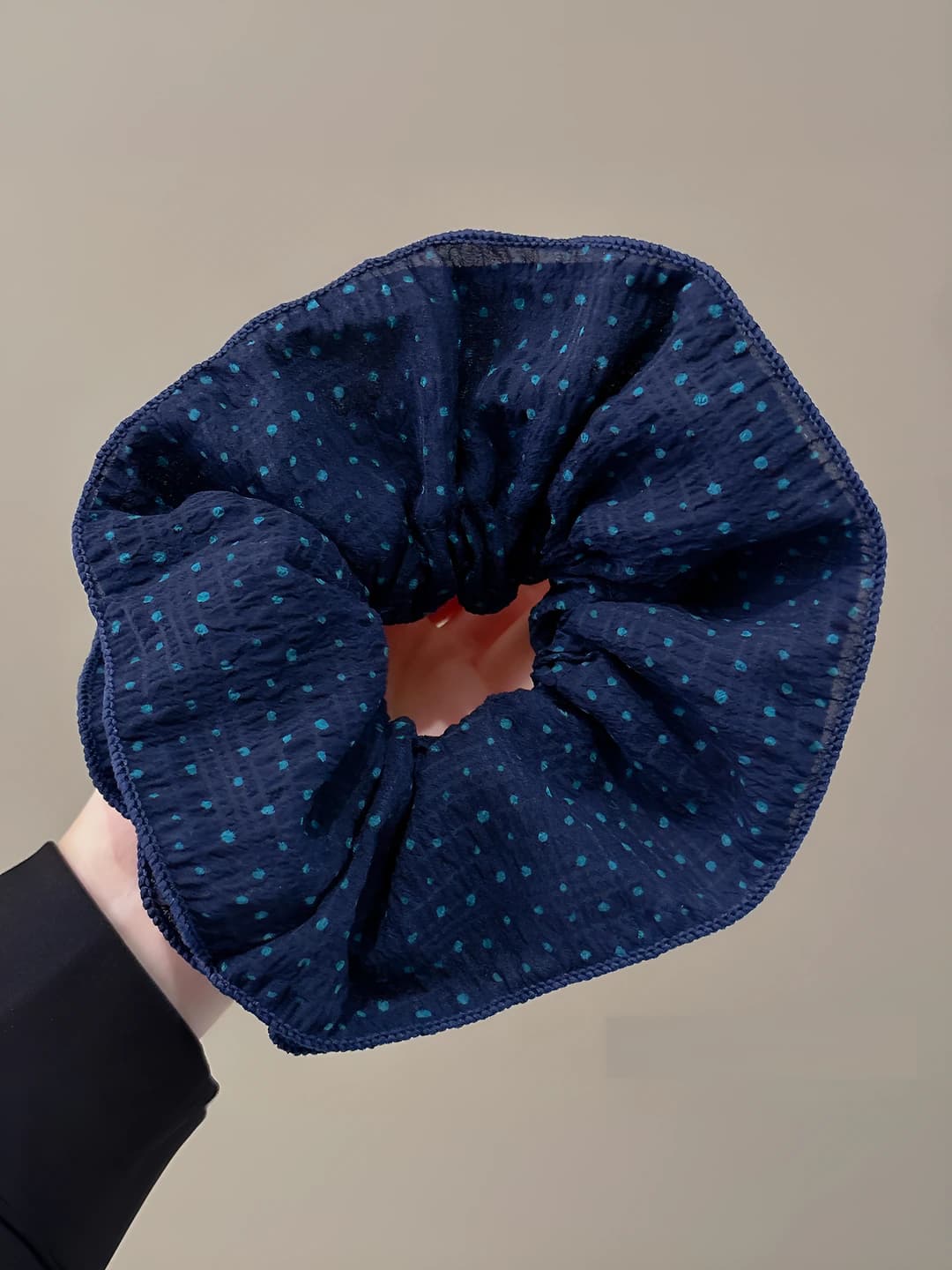 1# Dark blue polka dot hair tie 18 cm