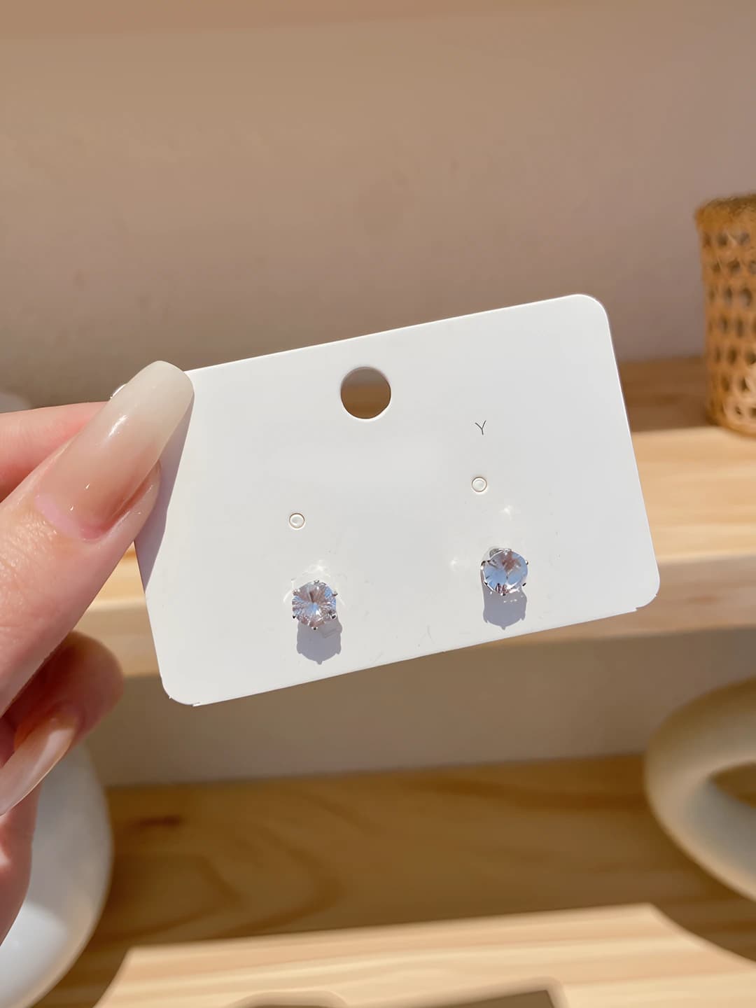 2# Medium zircon studs