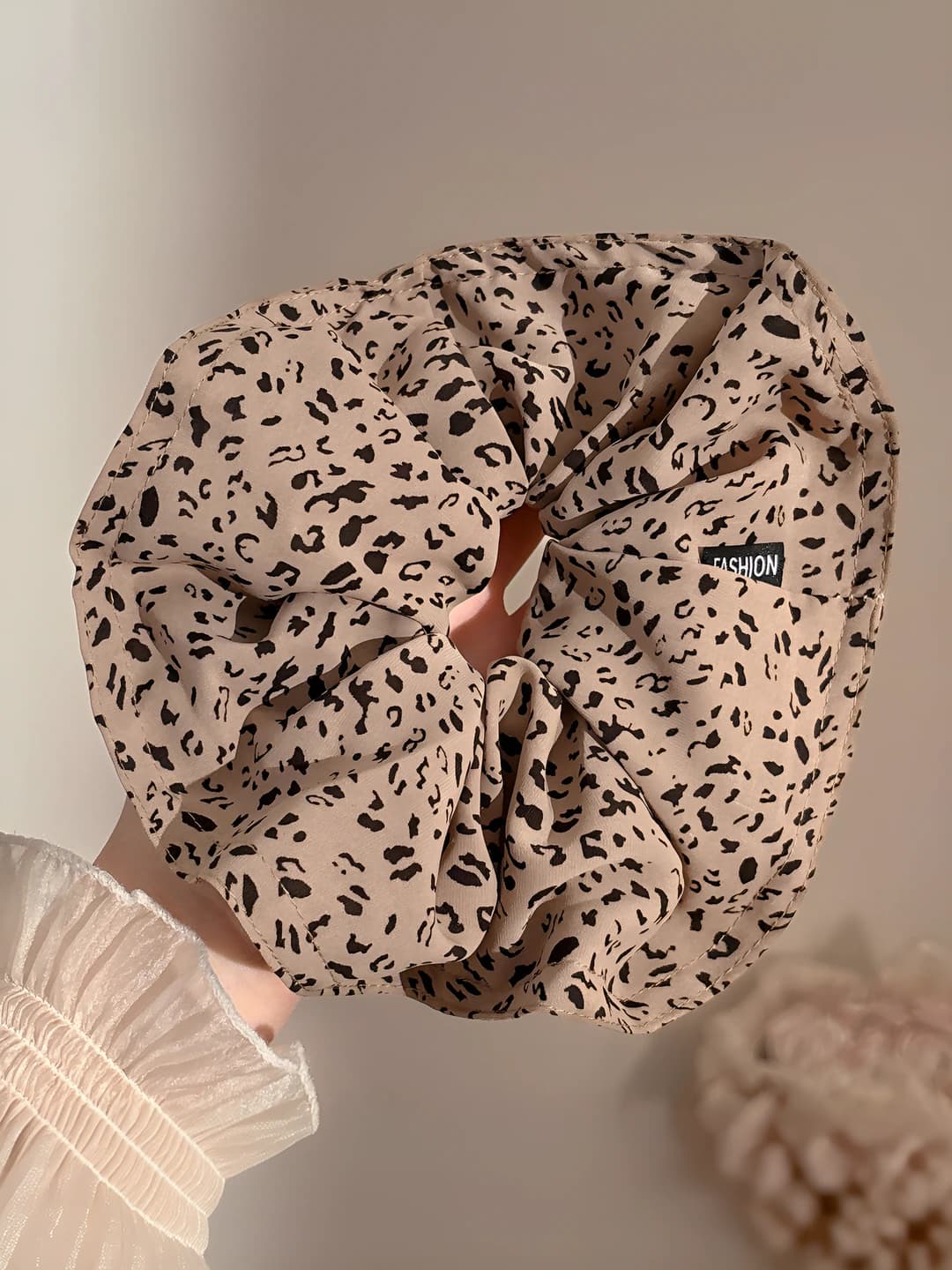 Light coffee leopard approx 18 cm