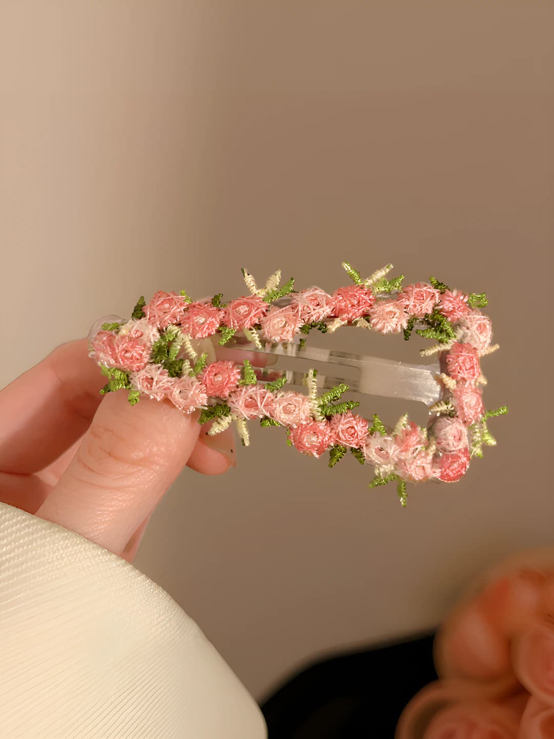 Floral, lace, triangle BB, 7.5 cm