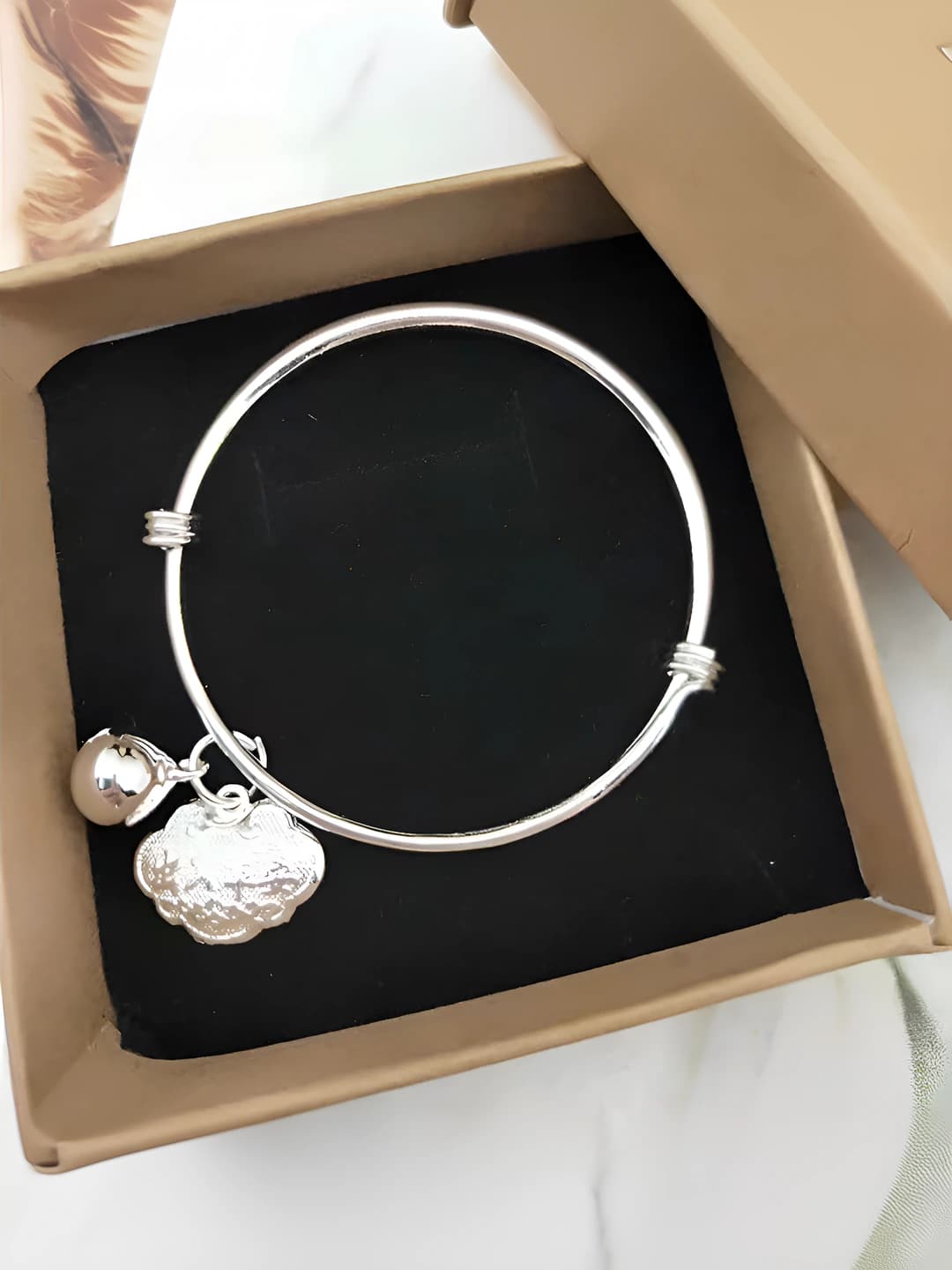Longevity lock bracelet