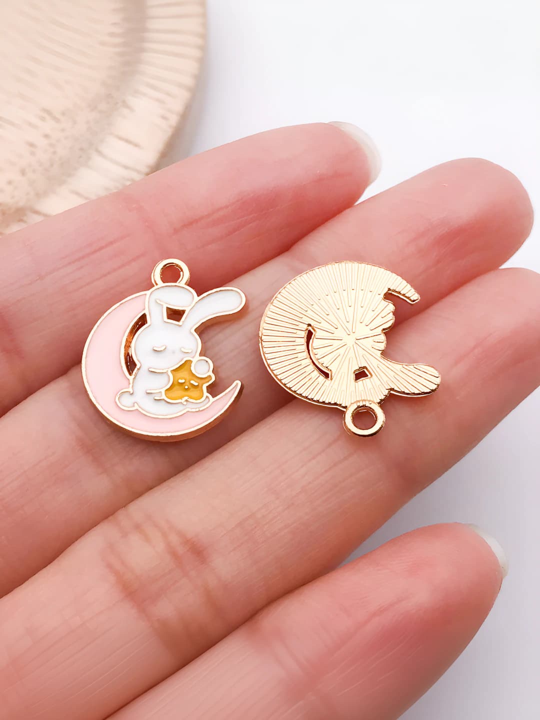 1 pc Pink moon, star, rabbit 18x15mm-1.1g