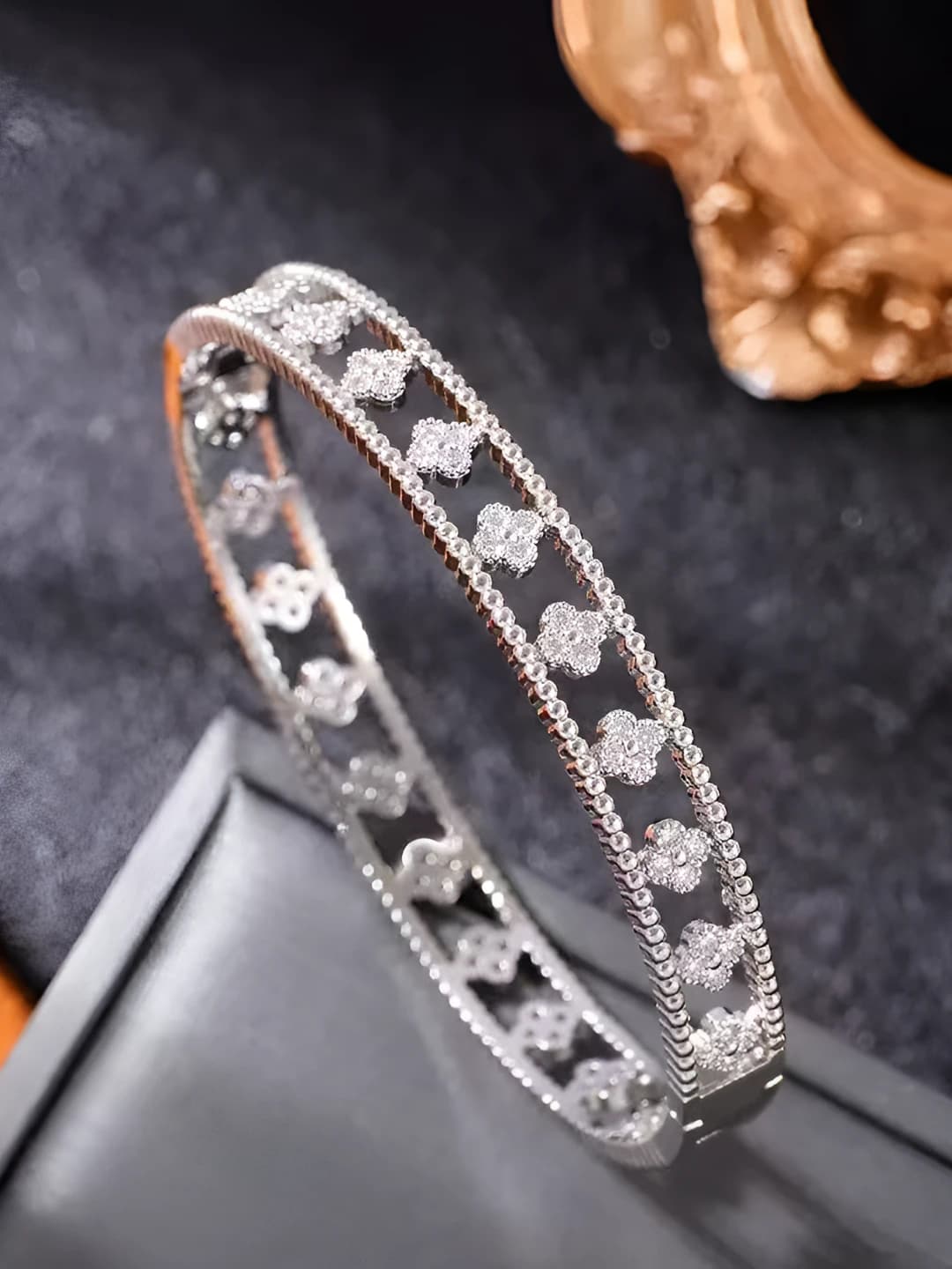 9937 Openwork bracelet - Silver
