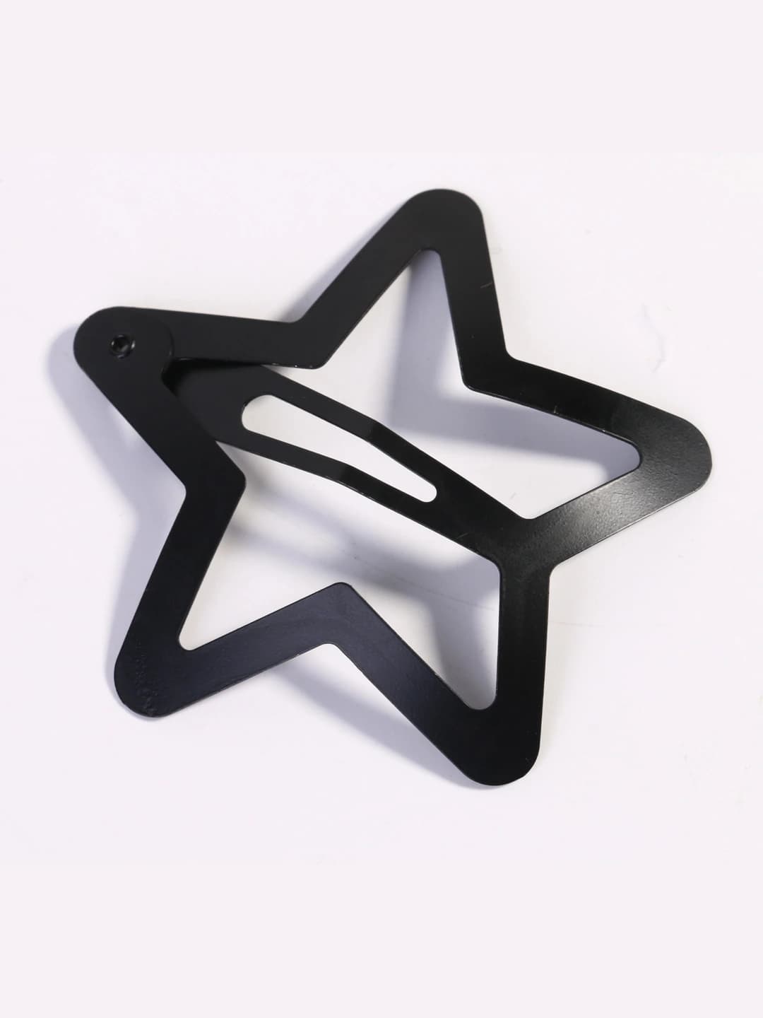 6 cm star Black