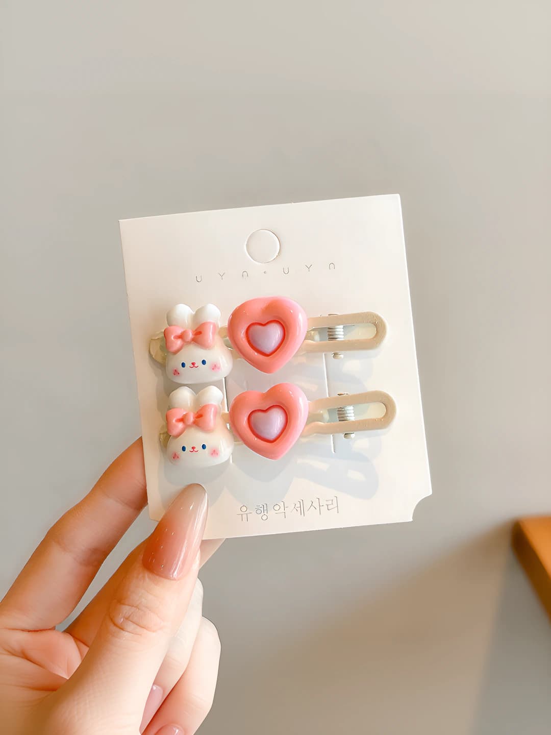 8# Bunny hearts, 1 pair, 6 cm