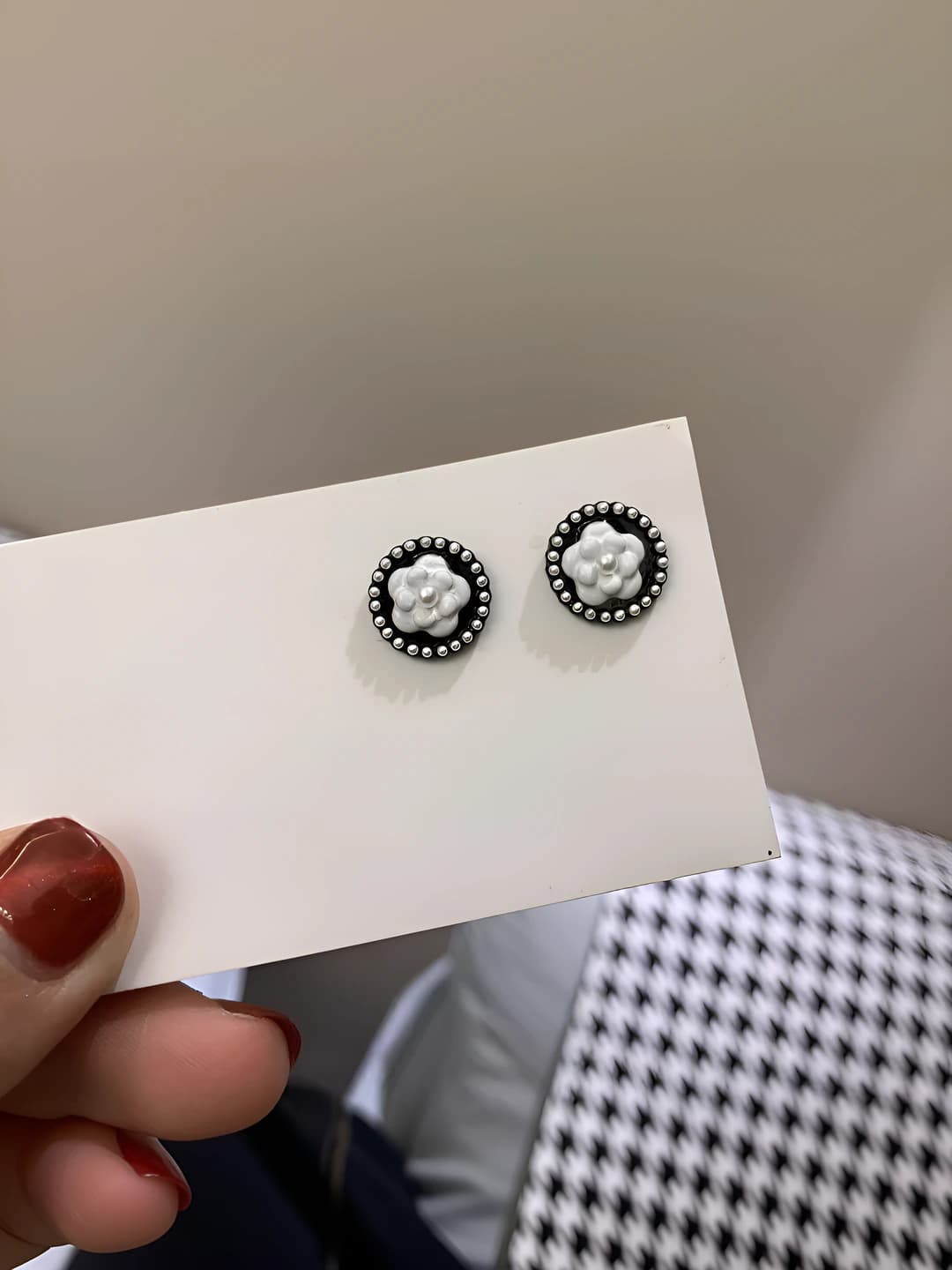 French flower stud earrings