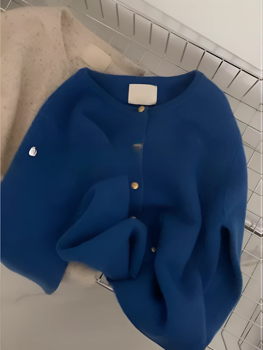 1564 Blue