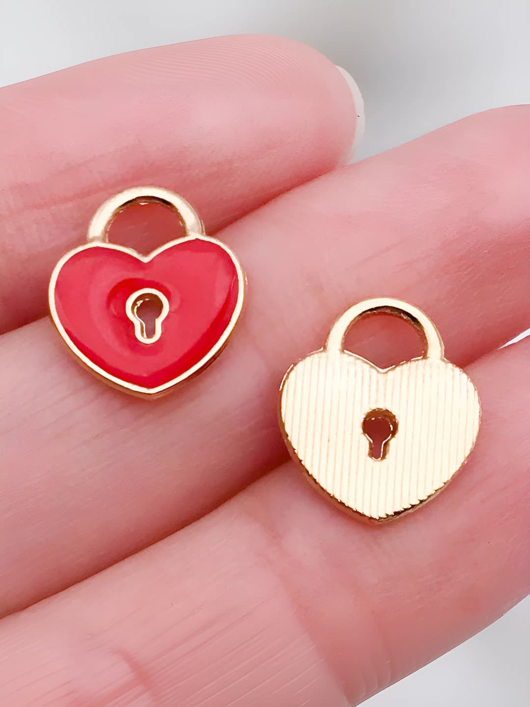 1 pc red heart lock 11x13mm-0.5g