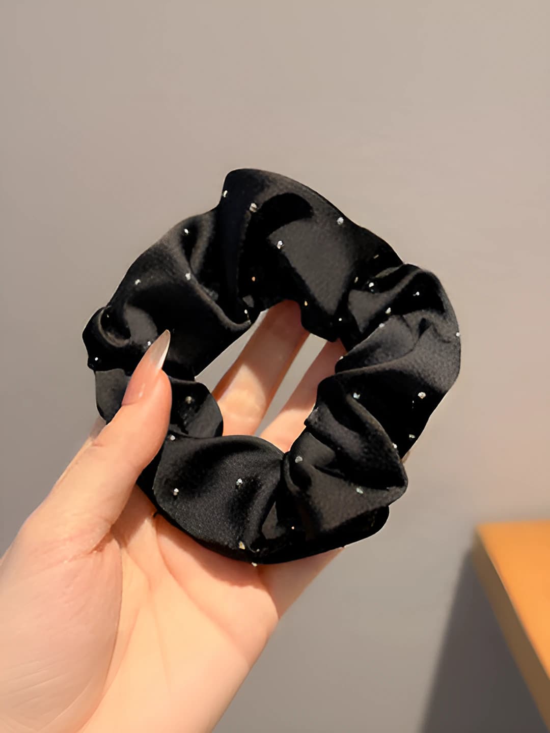 1# Medium black rhinestone - 9 cm