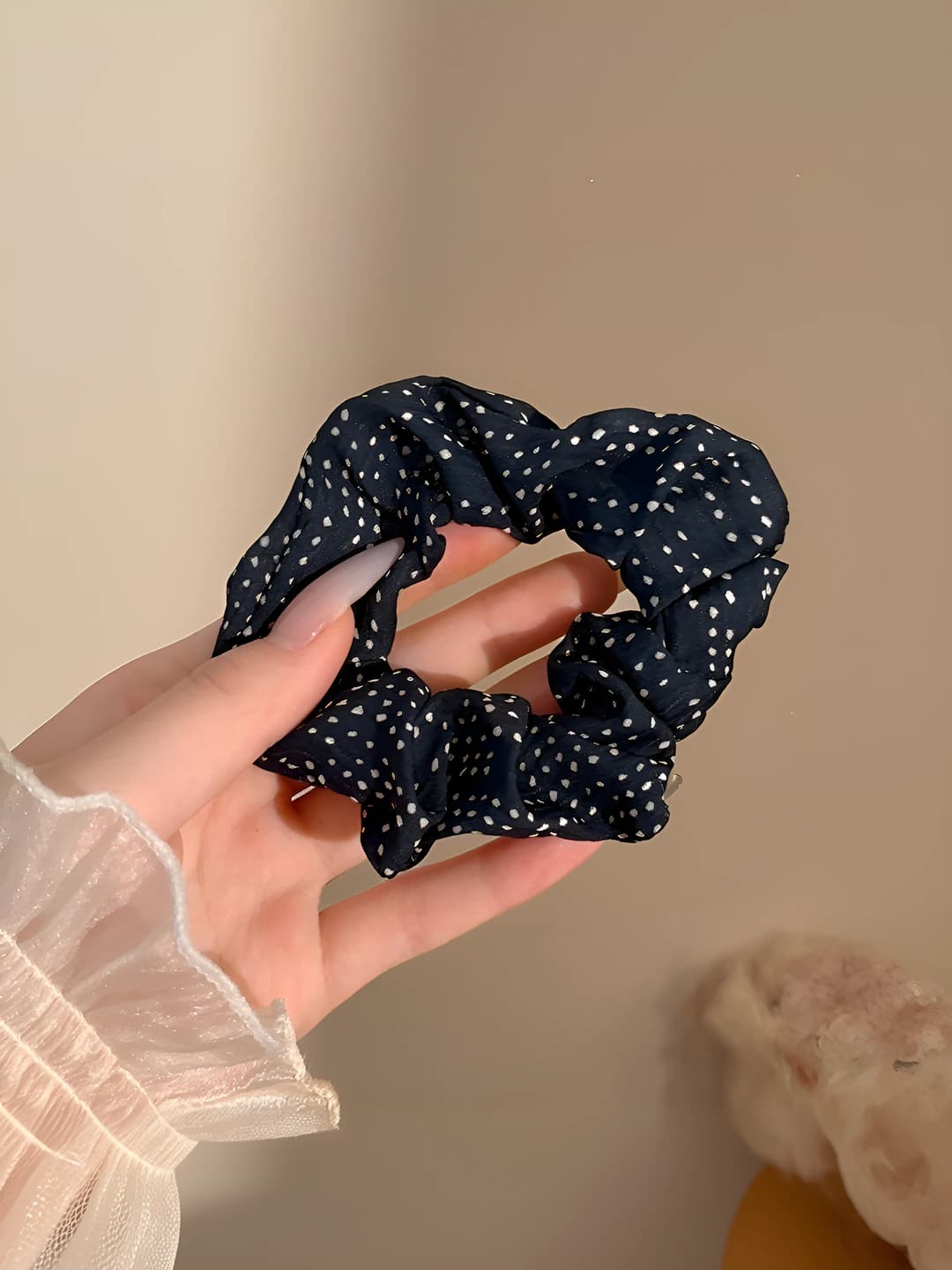 Blue, polka dot, 8 cm