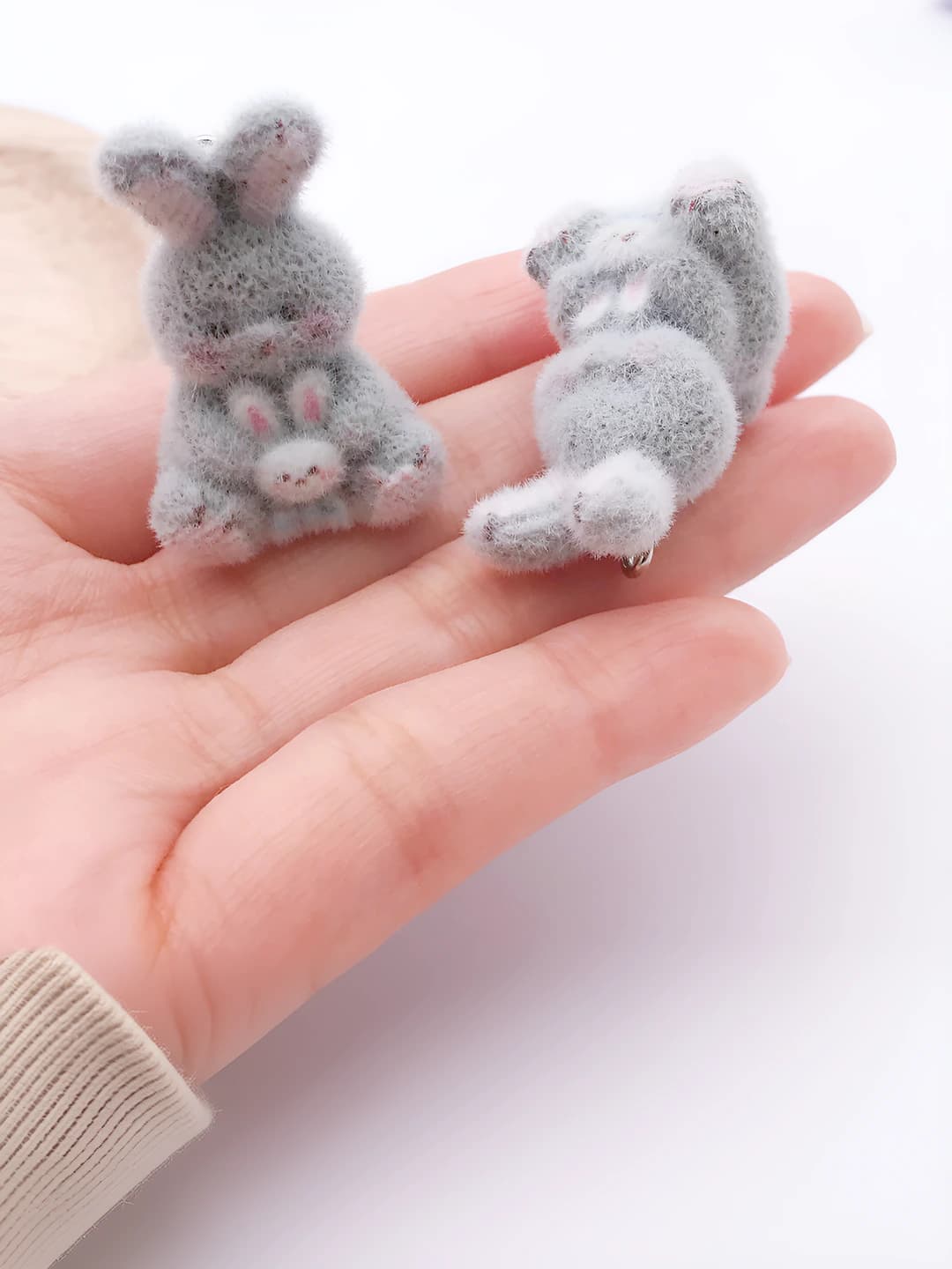 Kulrang flizli qo'ng'iroq 34x23x23mm-5.4g