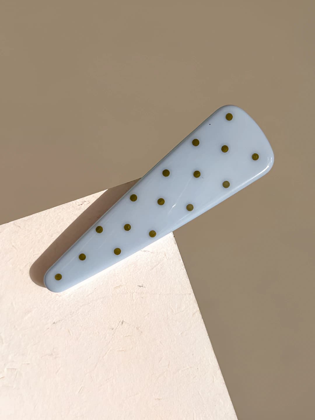 5# Blue polka dot clip ~5.7cm