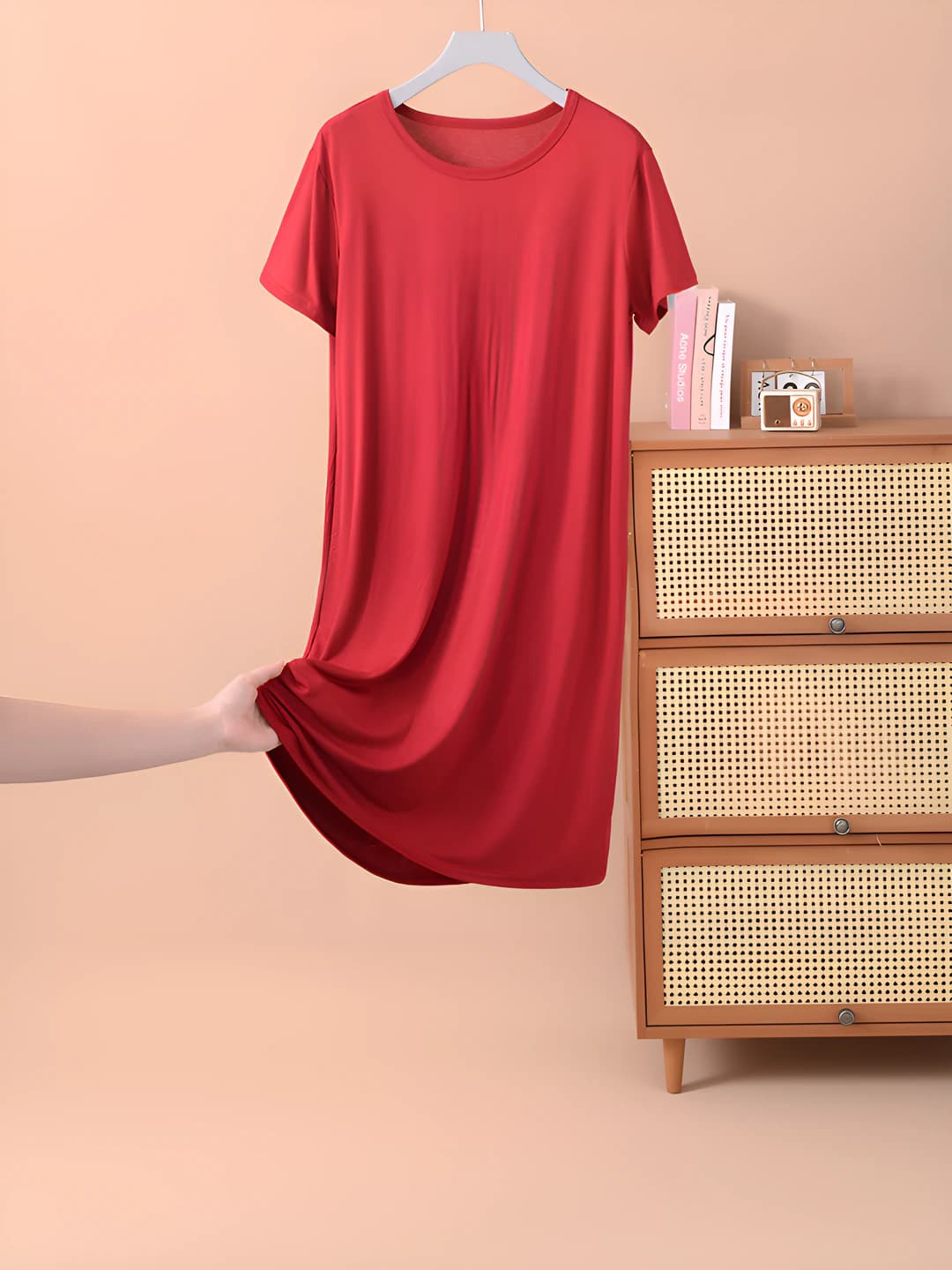 Wine red